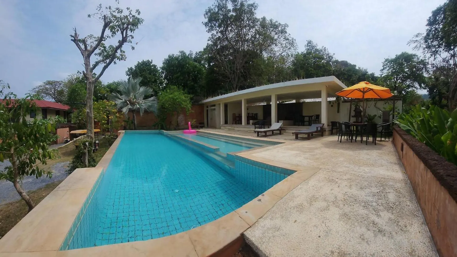Villa Meray Charming Balinese House On Ko Lanta 0*,  Thailandia